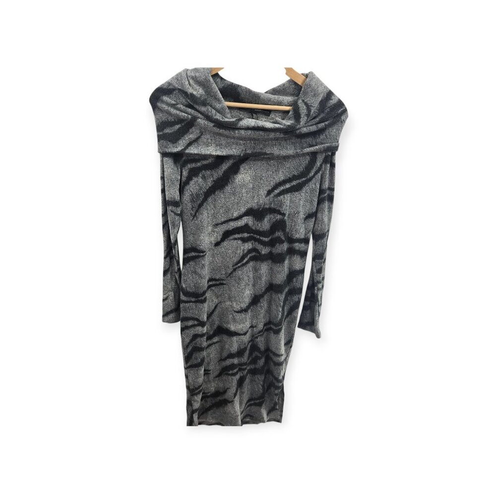 White House Black Market Gray Black Soft Cowl Tiger Print Sweater Midi XS Dress - Picture 1 of 14
